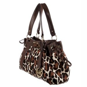 NWOT Michael Kors Canvas Tote Shoulder Bag - Cheetah Animal Print, Gold Hardware